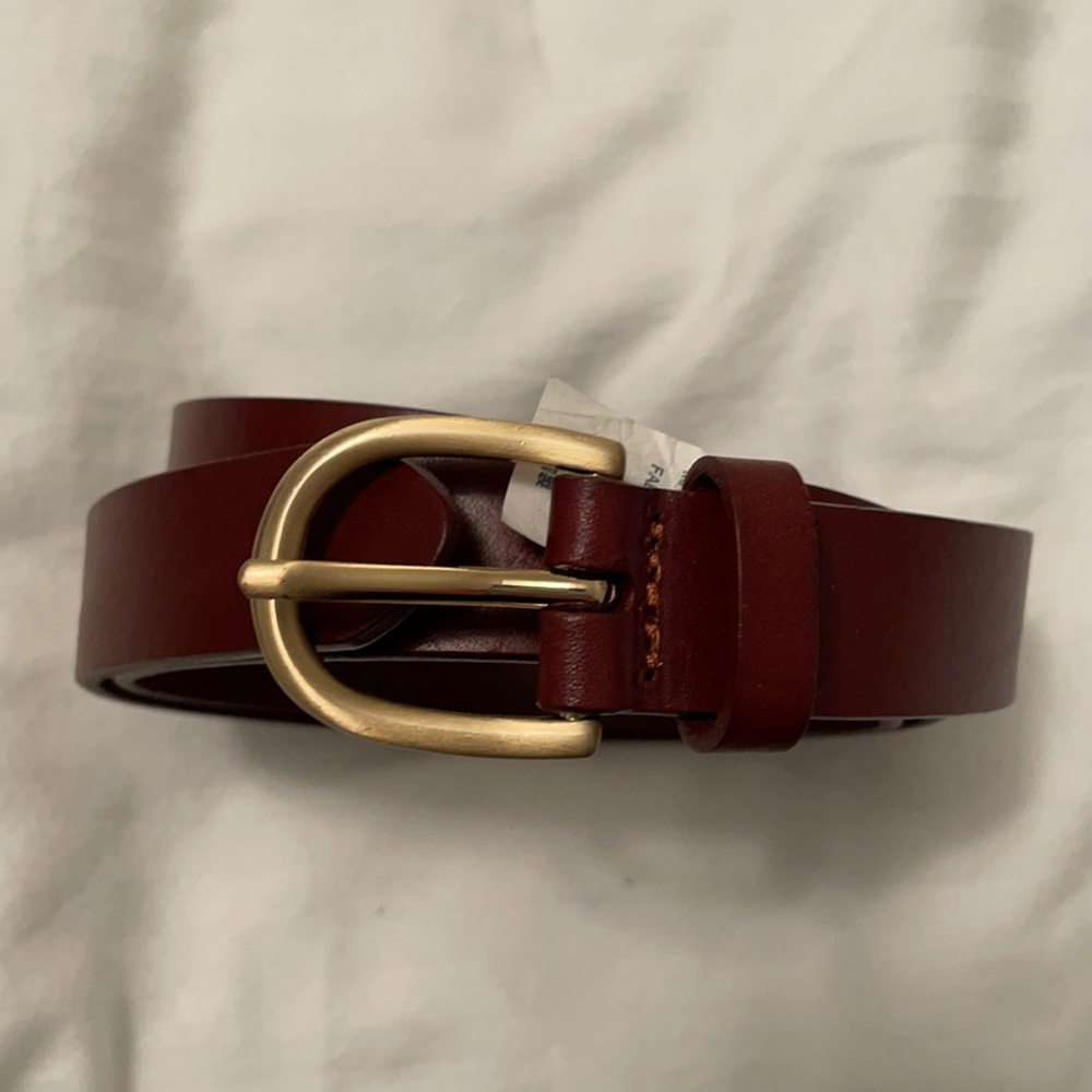 LAND’S END LEATHER BELT